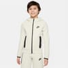 Tech Hooded Regular Fit Jacket