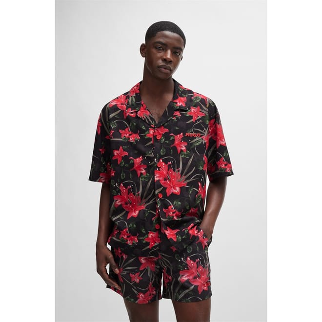 Relaxed Fit Short Sleeve Shirt