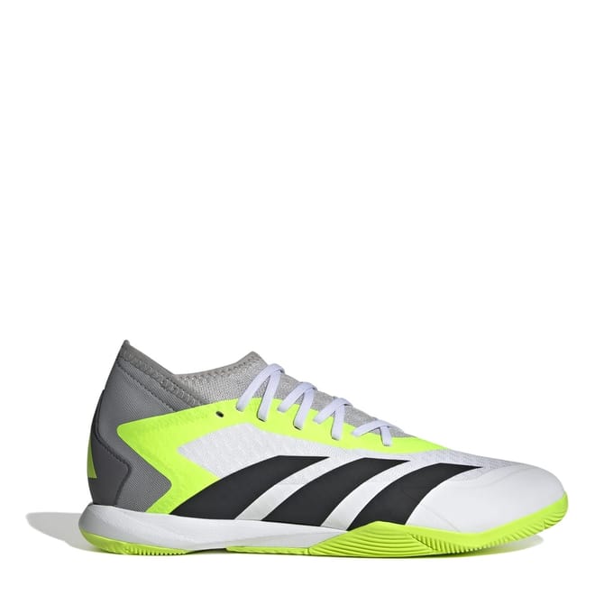 Pred Acc.3 Low Top Football Sneakers