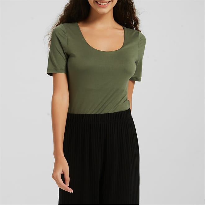Scoop Neck Short Sleeve Slim Fit Bodysuit