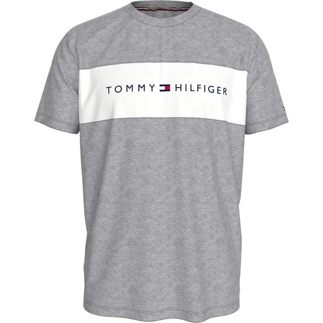 Panel T-Shirt.