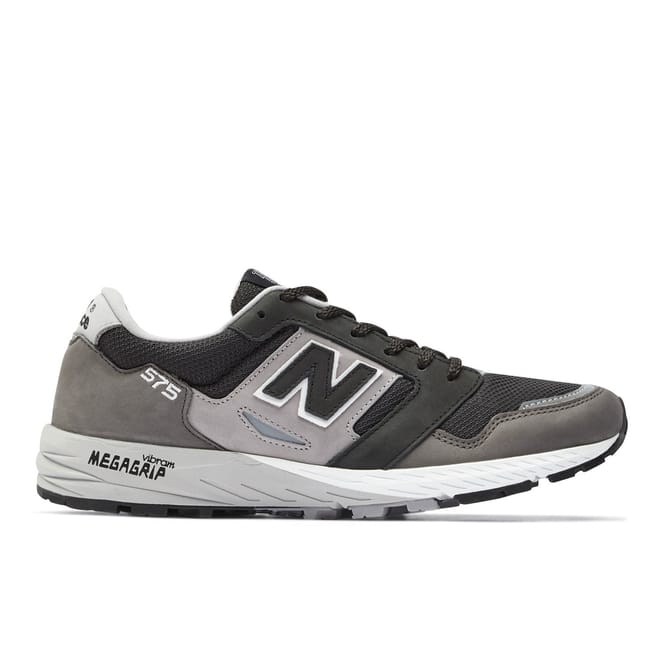 S220 M575 Low Top Sneakers