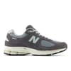 2002r Trainers