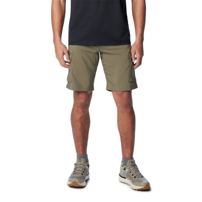 Walking Cargo Shorts with Buckle