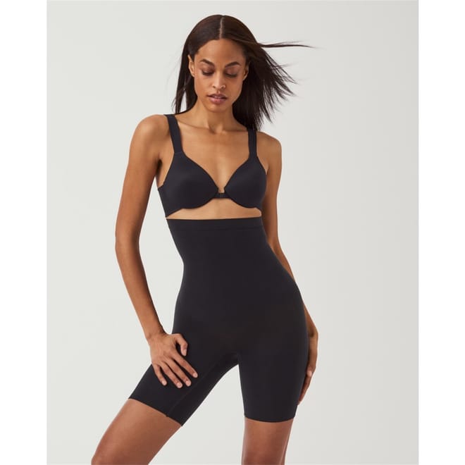 Seamless Shaping Medium Control High Waisted Shorts