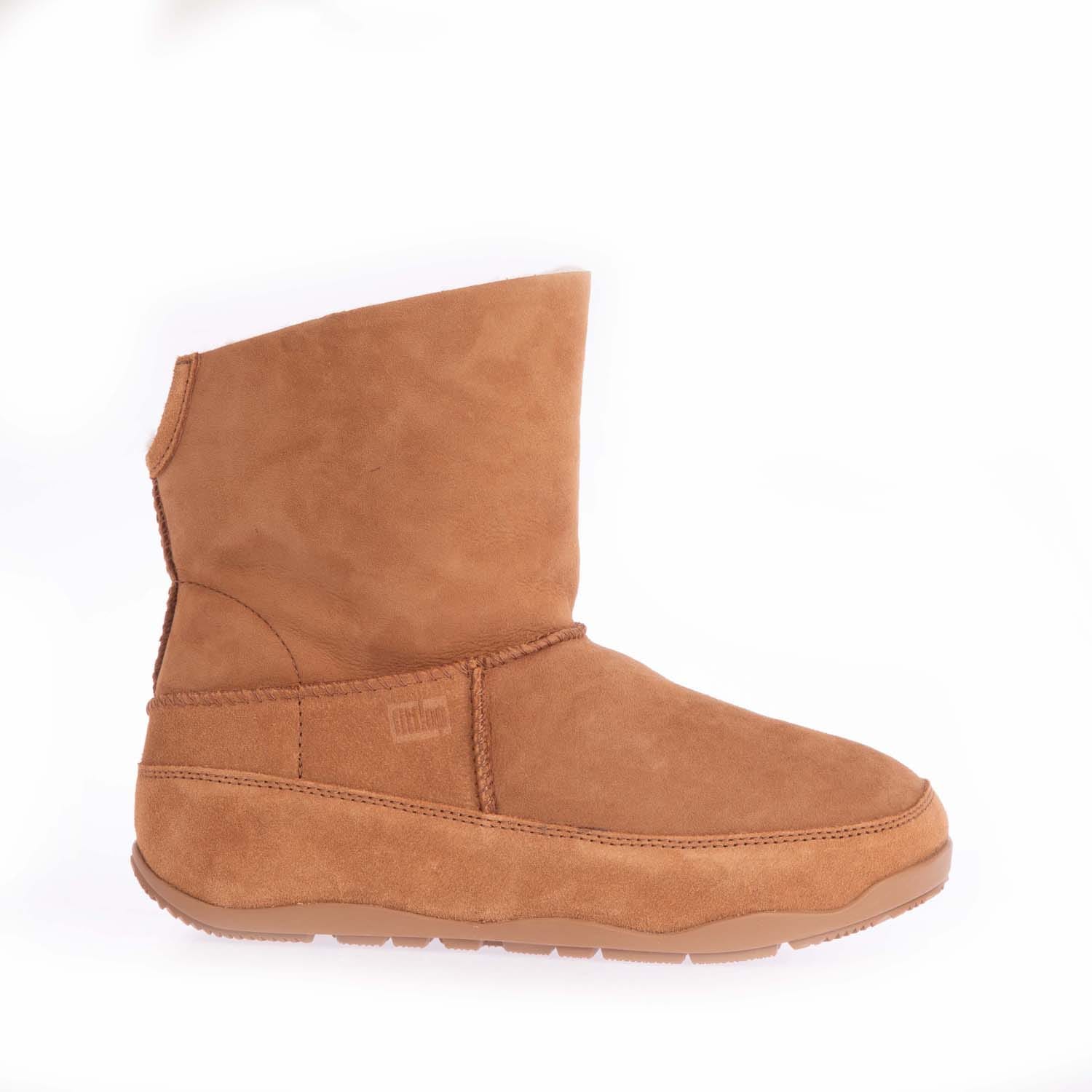 Tan Fit Flop Original Mukluk Shorty Shearling Boots Get The Label