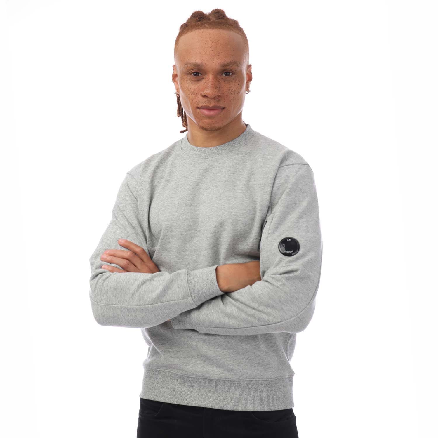 【送料&関税込】C.P. Company Fleece Crew-neck Sweatshirt Wit C.P. Company C. P. Company Sweatshirt from $255.00 - on Stylight