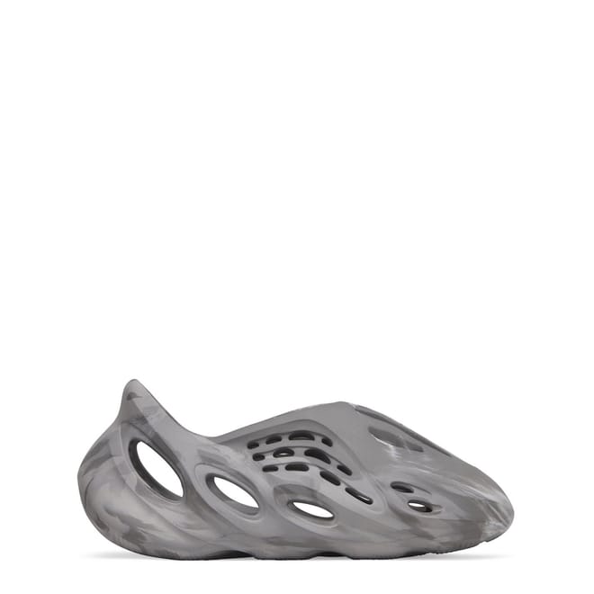 Foam Runners Sneakers